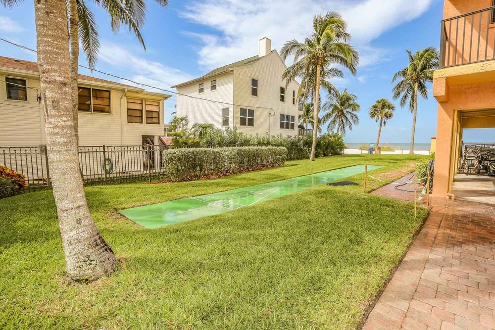 Cane Palm Beach Club 105 - photo 19