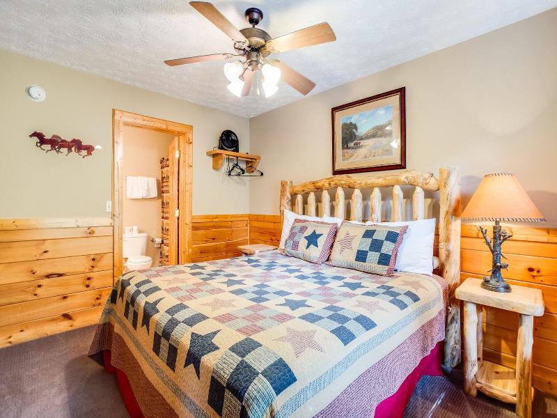 Saddle Ridge - photo 33