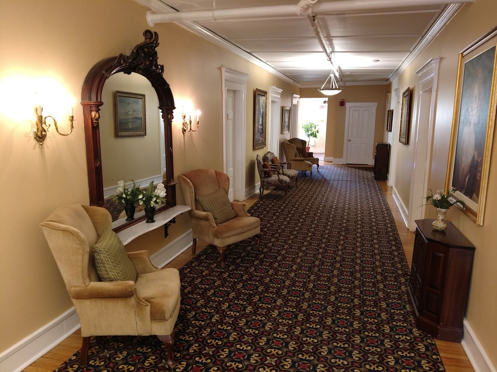 Thayers Inn - photo 31