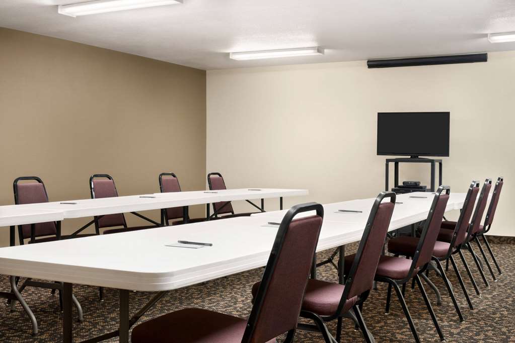 Travelodge by Wyndham Yuma - photo 25
