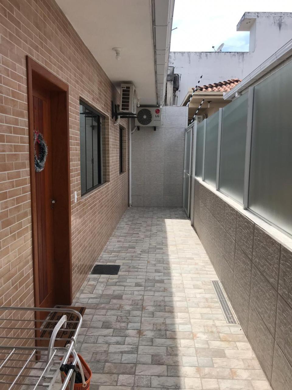 Casa Proximo a Ufsc E Centro 5 Km — 4-Star Luxury Hotel in Florianopolis, Brasil
