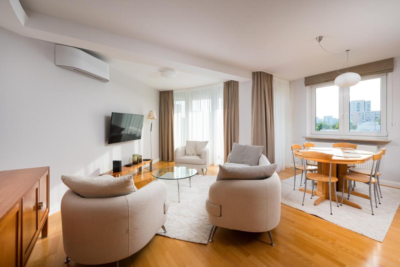 Metro Imielin 2 Bedroom Apartment by BookingHost — 4-Star Luxury Hotel in Warsaw, Poland