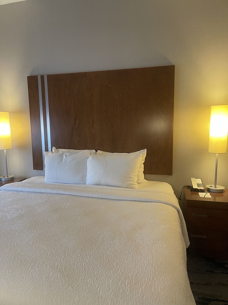 Fairfield Inn & Suites by Marriott New York Brooklyn - photo 26