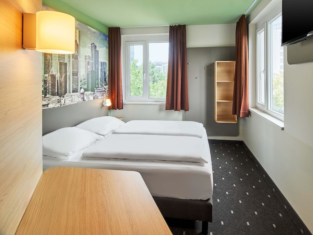 B&B Hotel Frankfurt West in Frankfurt Am Main, Germany