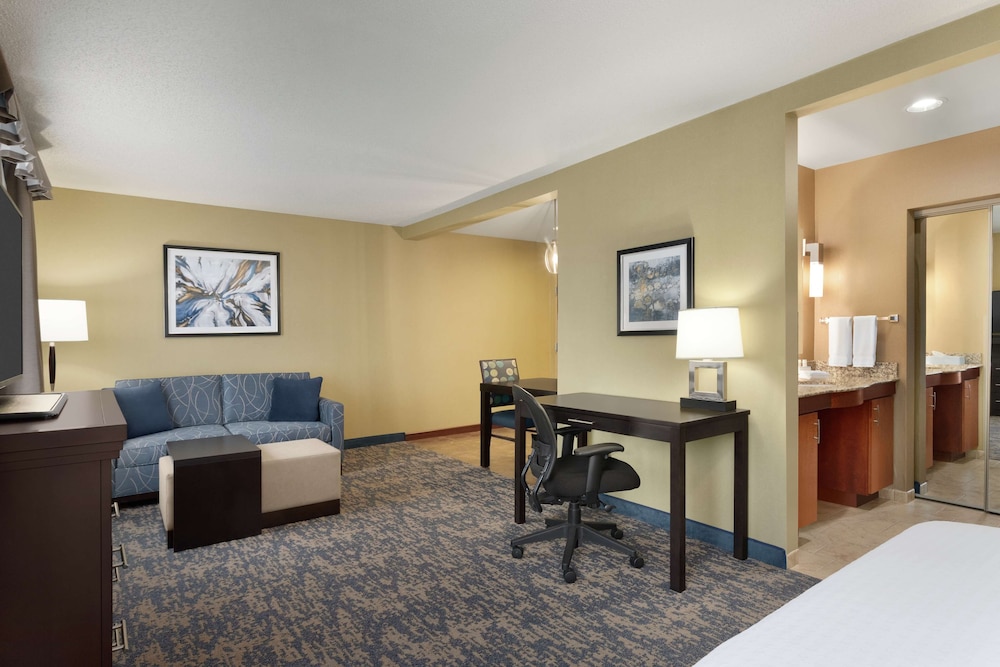 Homewood Suites by Hilton Fort Smith - photo 13