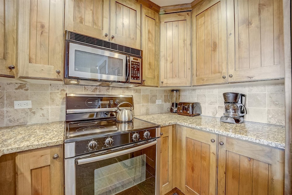 Resort Plaza #5037 by Avantstay Located in Park City Mountain Resort w Mountain Views - photo 18
