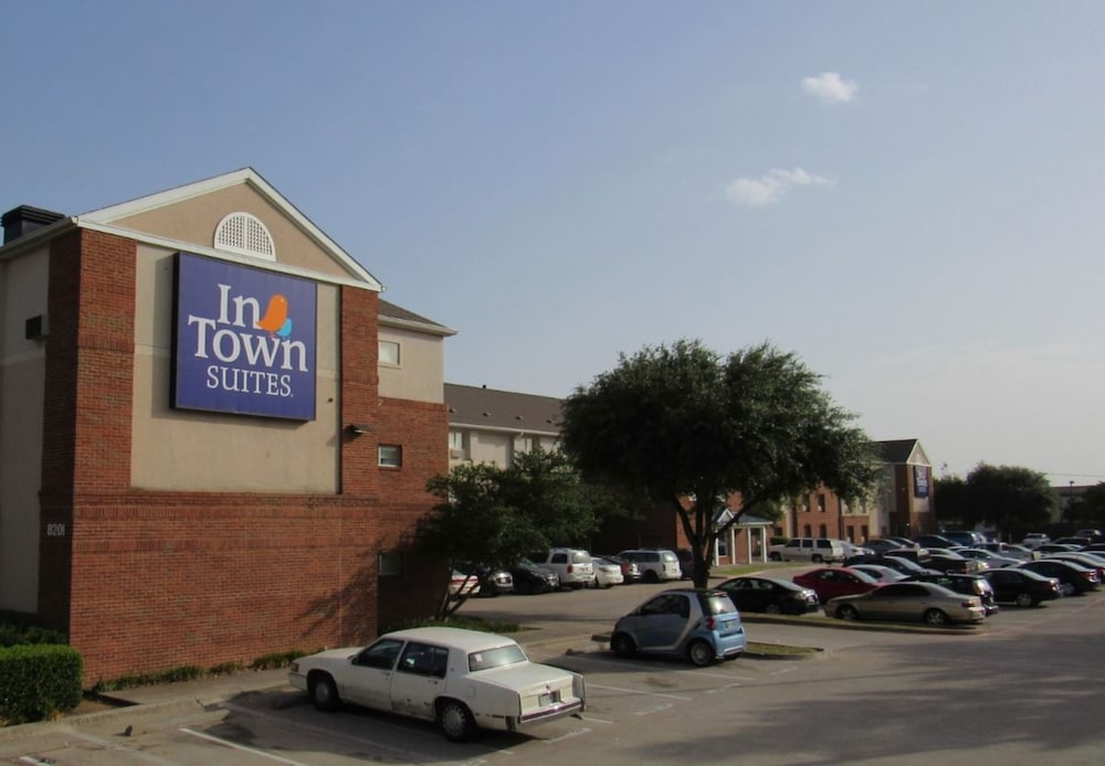 InTown Suites Extended Stay Dallas TX Love Field Airport - photo 24