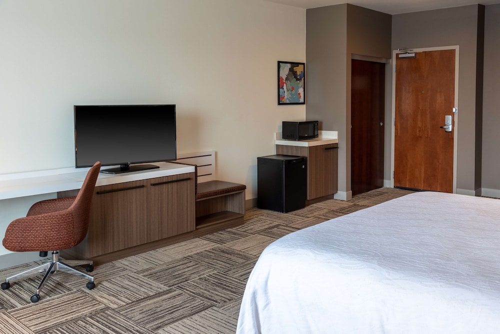 Hilton Garden Inn North Little Rock - photo 10