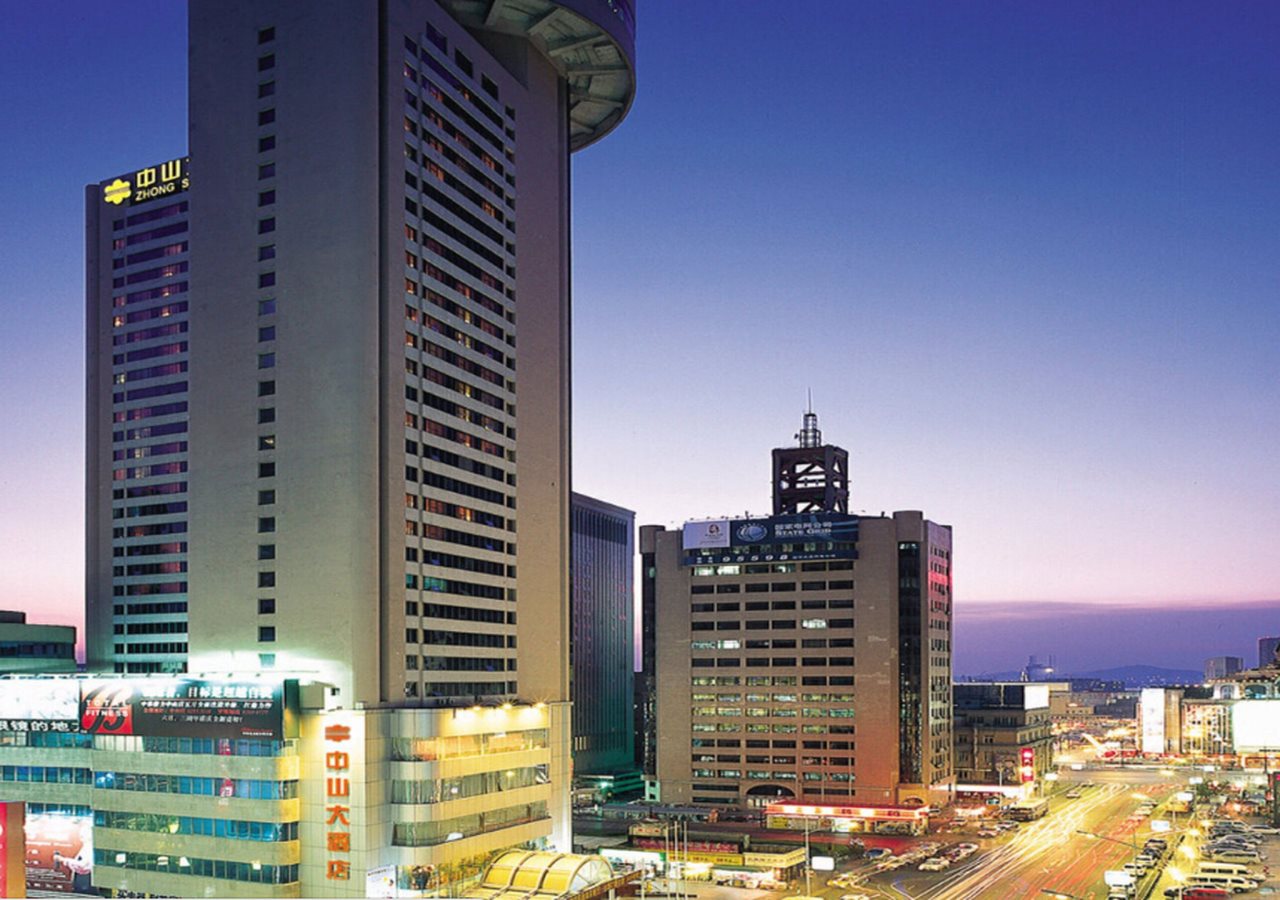 Dalian Zhongshan Hotel — 4-Star Luxury Hotel in Dalian, People's Republic of China
