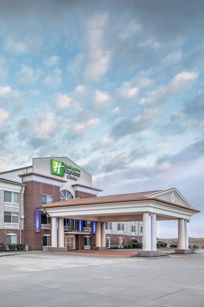 Holiday Inn Express & Suites Vandalia by IHG - photo 52