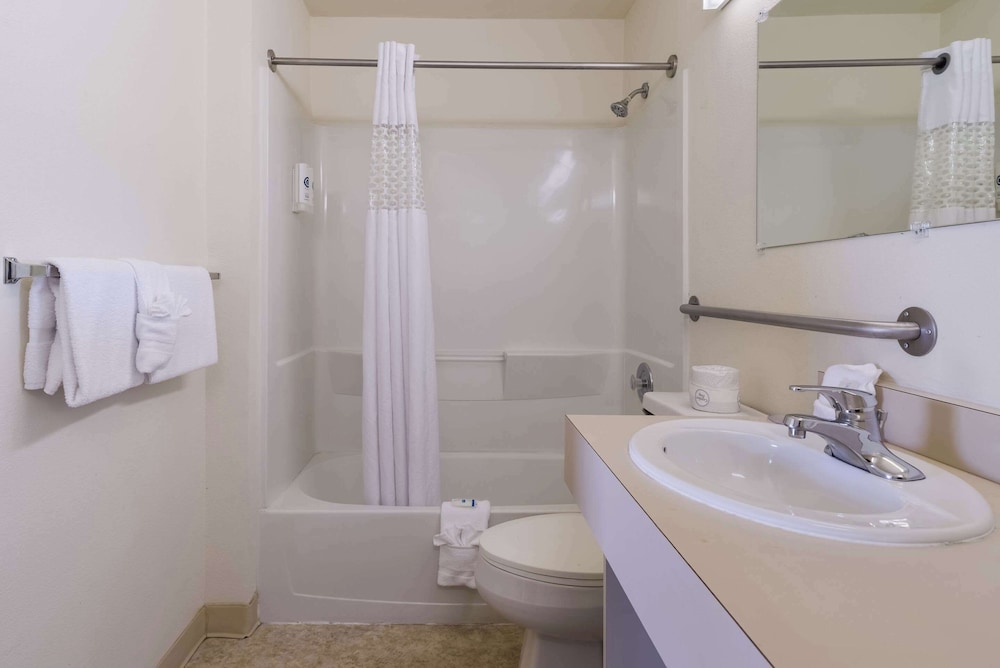 Rodeway Inn Livermore - photo 24