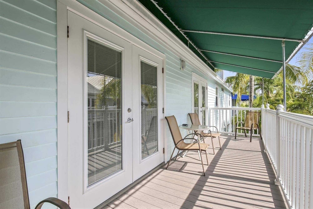 Shipyard Treasure by Avantstay Communal Pool Gated Community Great Location Week Long Stays - photo 12