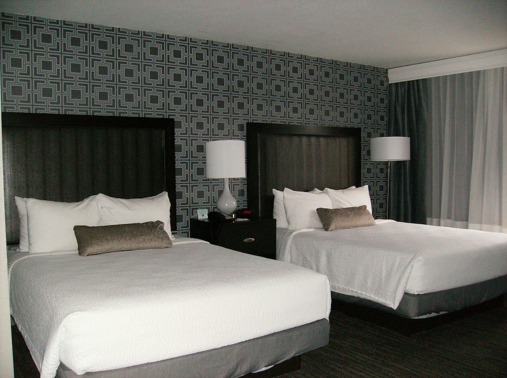 Best Western Plus Bradford Inn - photo 2