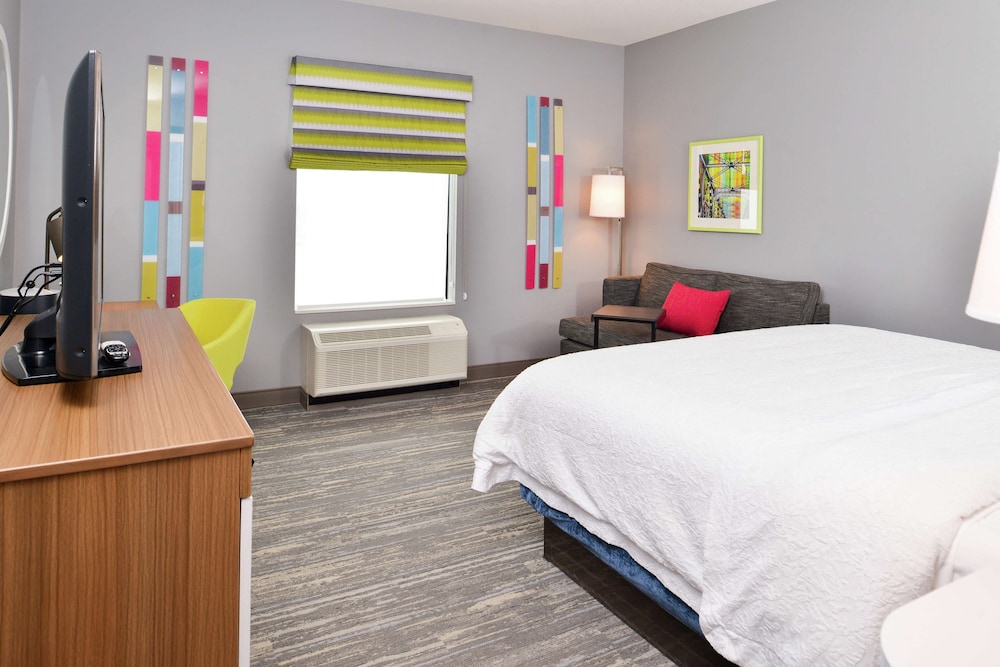 Hampton Inn & Suites St. Paul Oakdale Woodbury - photo 13