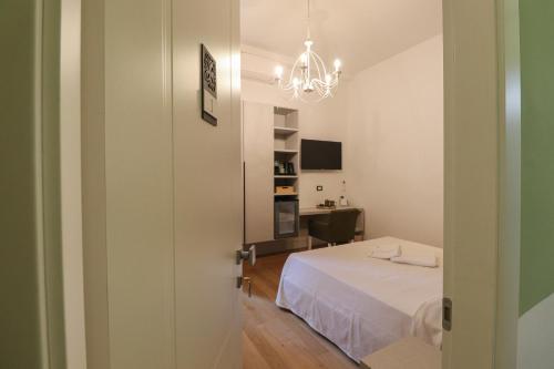 Re Di Rhome Guest House — 4-Star Luxury Hotel in Rome, Italy