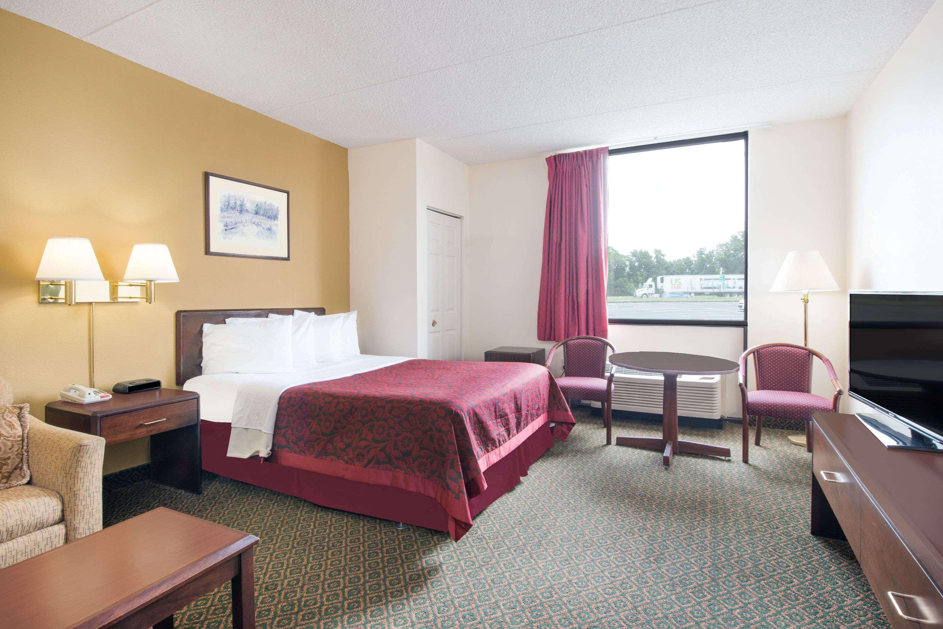 Sleep Inn Chambersburg - photo 14
