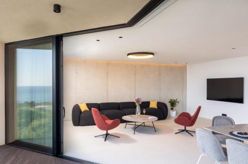 Modern Villa in Dubrovnik with Infinity Rooftop Pool