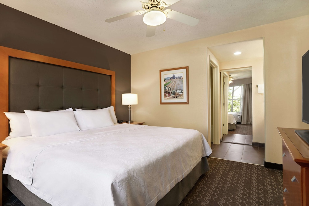 Homewood Suites by Hilton Allentown Bethlehem Airport - photo 3