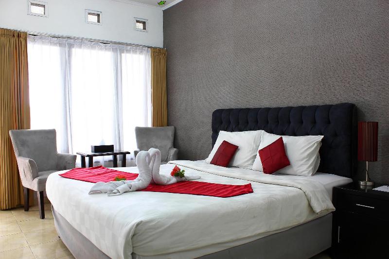 The Rizen Hotel — Bogor — photo 3