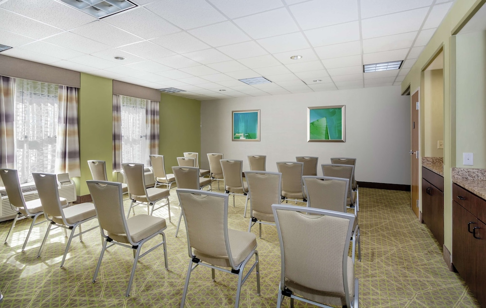 Hampton Inn Melbourne - photo 29