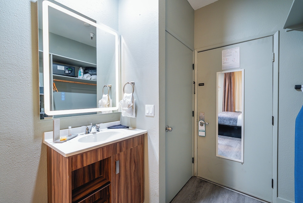 Urban Boutique Hotel - photo 57