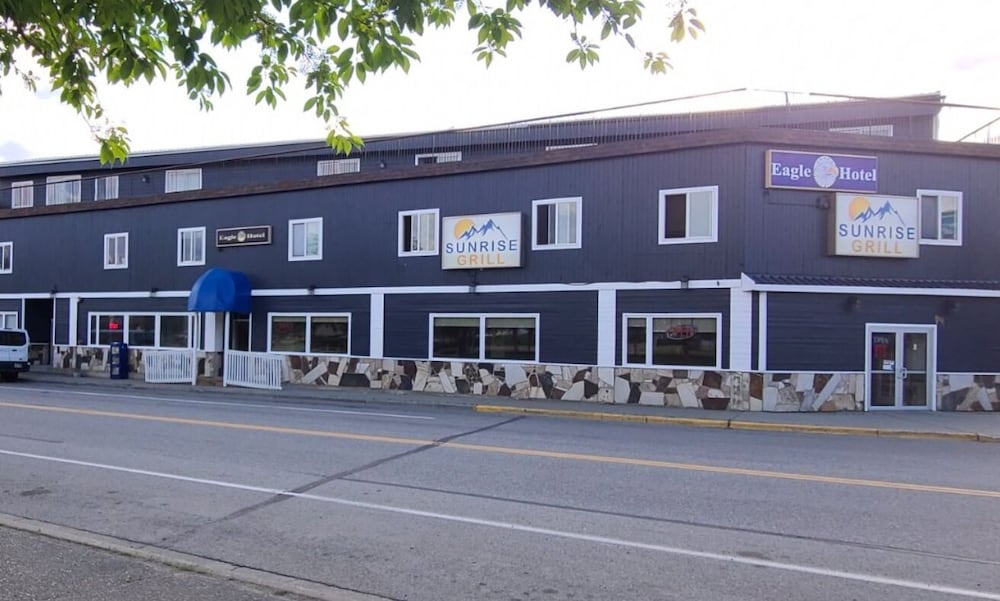 Eagle Hotel - carbon neutral hotel in Palmer