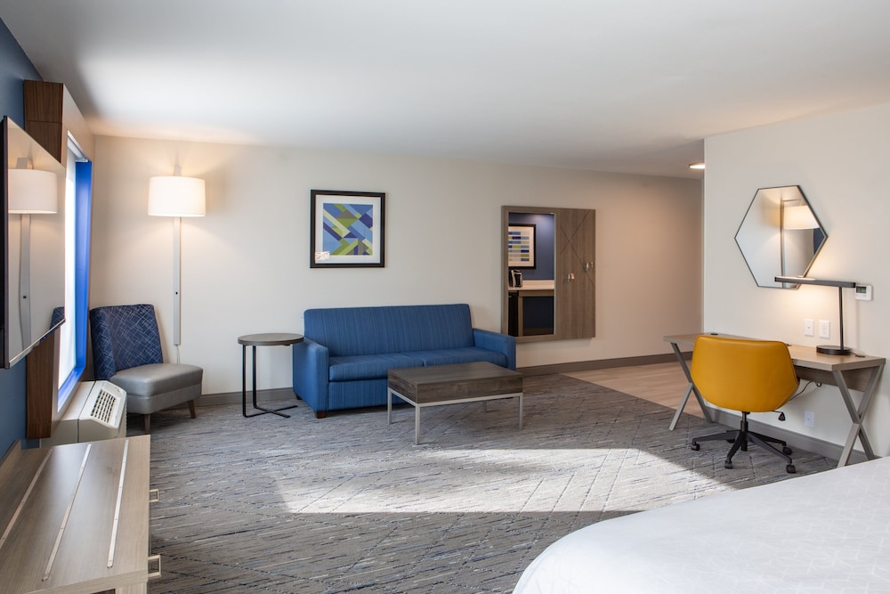 Holiday Inn Express & Suites Sioux City Southern Hills by IHG - photo 35
