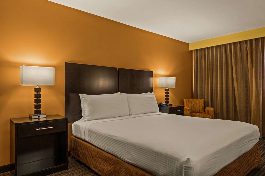 Best Western The Plaza Hotel Honolulu Airport Free Breakfast - photo 8