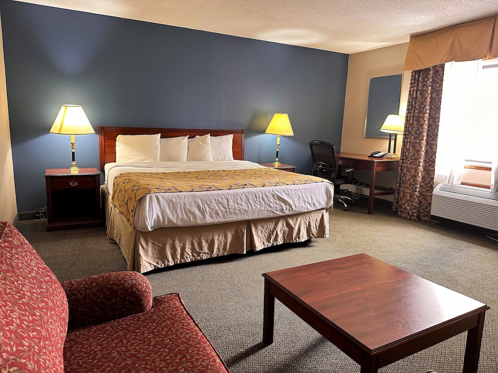Baymont by Wyndham Corydon - photo 10