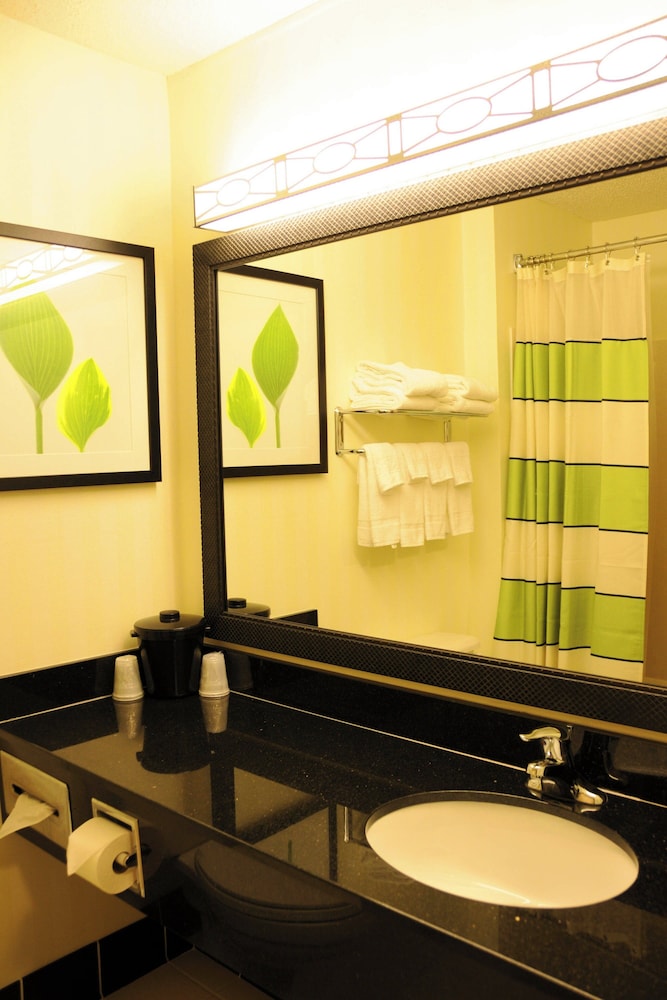 Fairfield Inn & Suites by Marriott Spearfish - photo 21