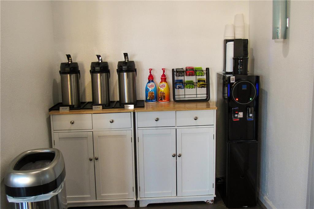 Capri Suites Anaheim - photo 24