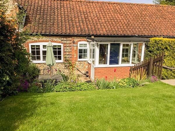 Pebble Cottage — 4-Star Luxury Hotel in Holt, United Kingdom