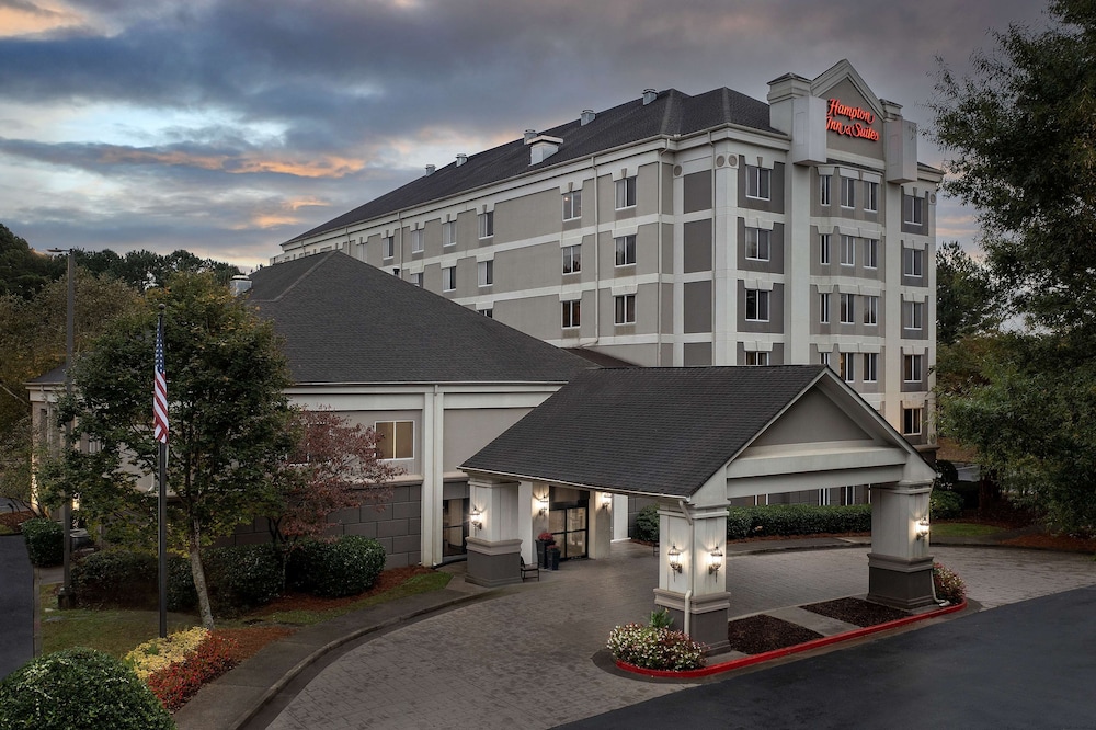 Hampton Inn & Suites Alpharetta - photo 41