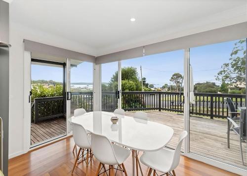 Cloud 9 at Batehaven managed by Batemans Bay Accom — hotel in Batehaven