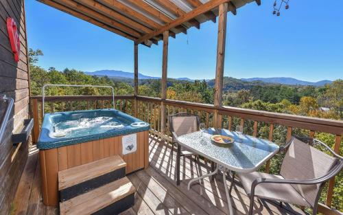 Mountain Romance - last minute hotel in Sevierville