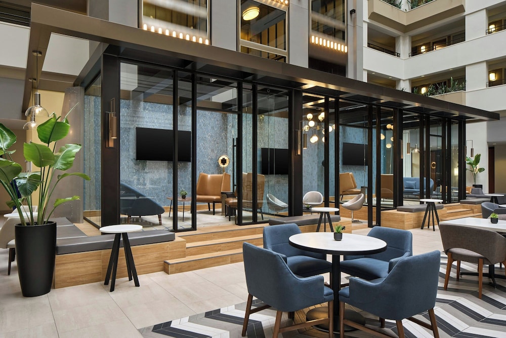 Sheraton Suites Chicago O'Hare - photo 54