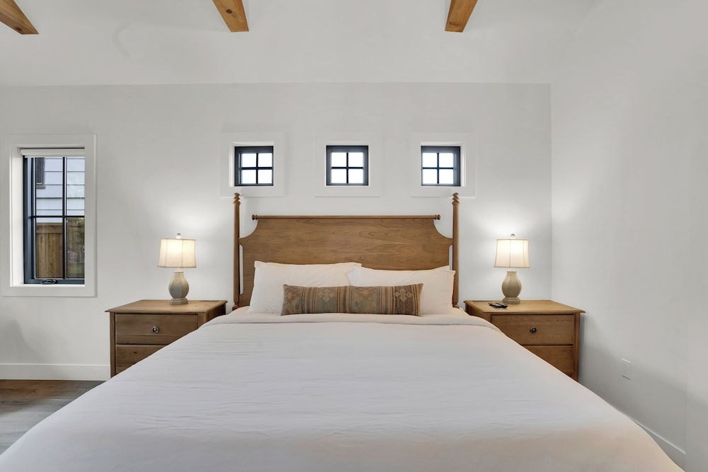 The Scout Boutique Cottages - photo 11