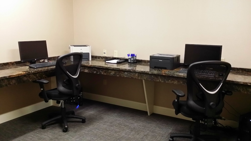 Holiday Inn Express Janesville I 90 & US Hwy 14 by IHG - photo 24