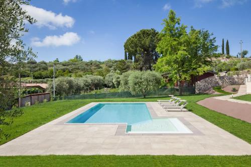Villa Chiara APT 1 Appartamento in villa con piscina — 4-Star Luxury Hotel in Cavajon Veronese, Italy