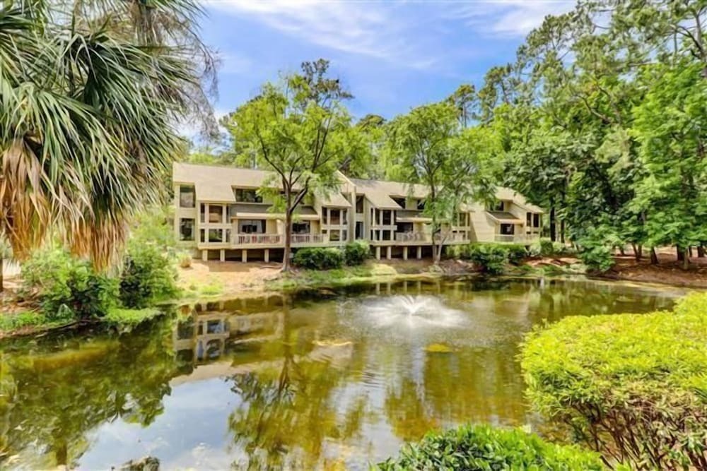 2447 Inland Harbour at the Sea Pines Resort - photo 11