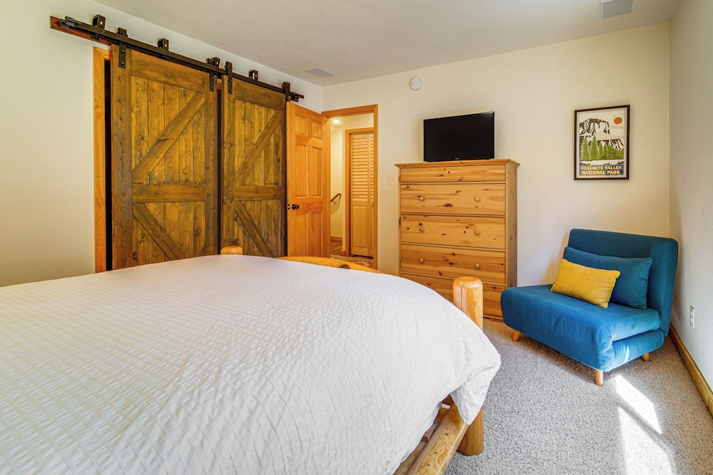 Sunny Cabin: 1 Mi to Tahoe Donner Resort - photo 21