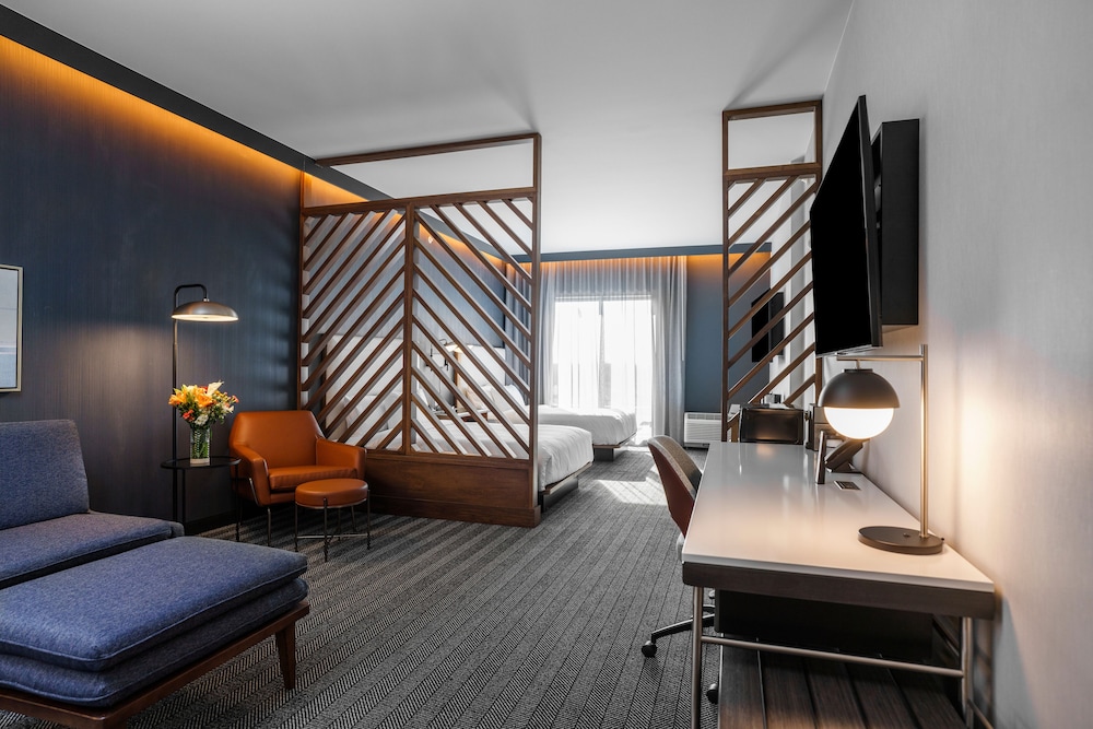Courtyard by Marriott Indianapolis Fishers - photo 6
