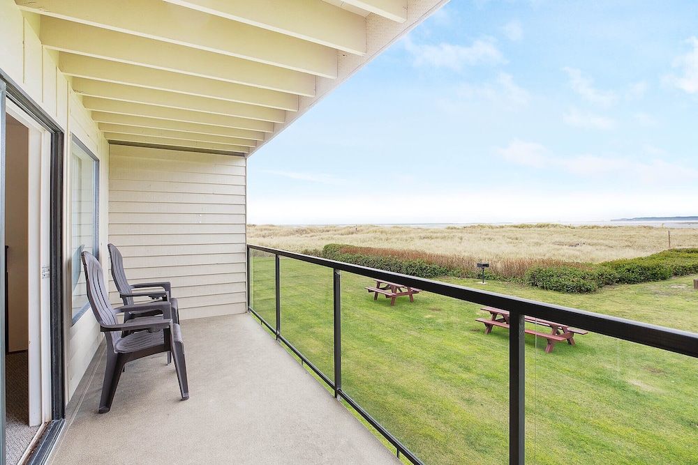 Hi Tide Ocean Beach Resort - photo 15