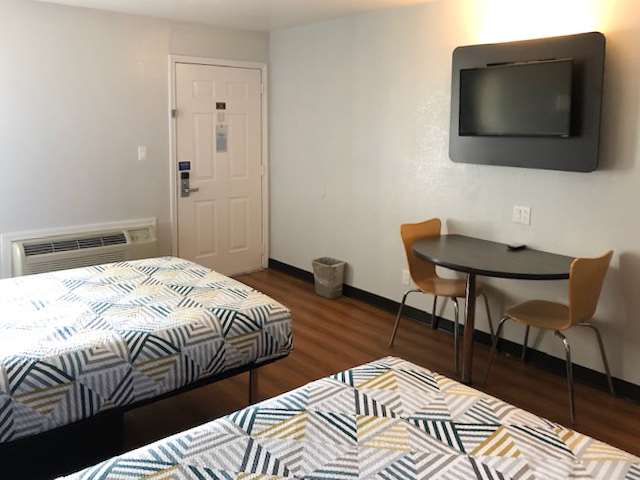 Motel 6 Paris TX - photo 18