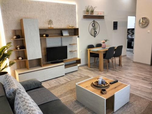 Savvas & Iosif City Stay Residence — 4-Star Luxury Hotel in Thessaloniki, Greece