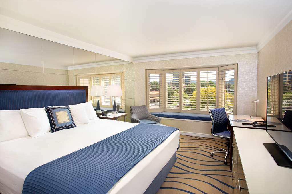 The Coeur d'Alene Resort - photo 10