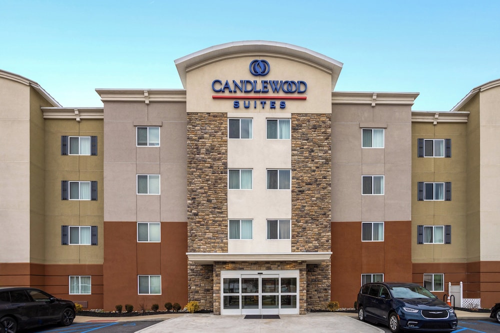 Candlewood Suites Chester Philadelphia International Airport by IHG - photo 50