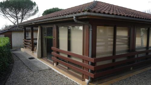 Clairiere - carbon neutral hotel in Cazaubon