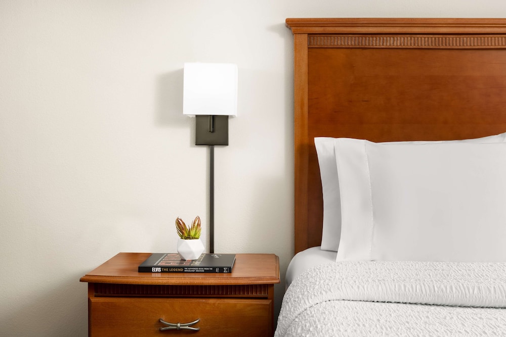 Hampton Inn Memphis Walnut Grove Baptist Hospital East - photo 8