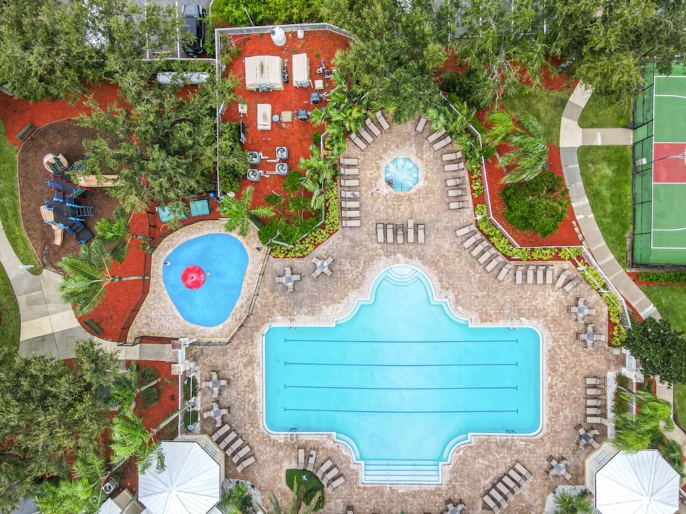 4 Bed in Windsor Palms Resort Steps to Disney - photo 31